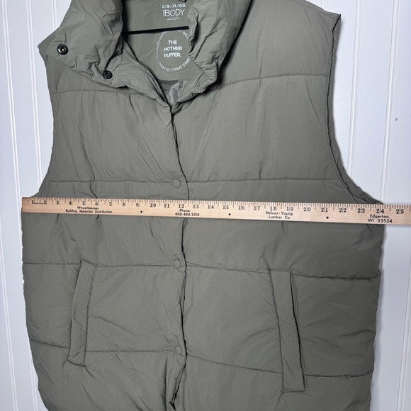 Cotton On Button Up Mother Puffer Sage Green Vest Jacket Women’s Size L/XL - Picture 11 of 12